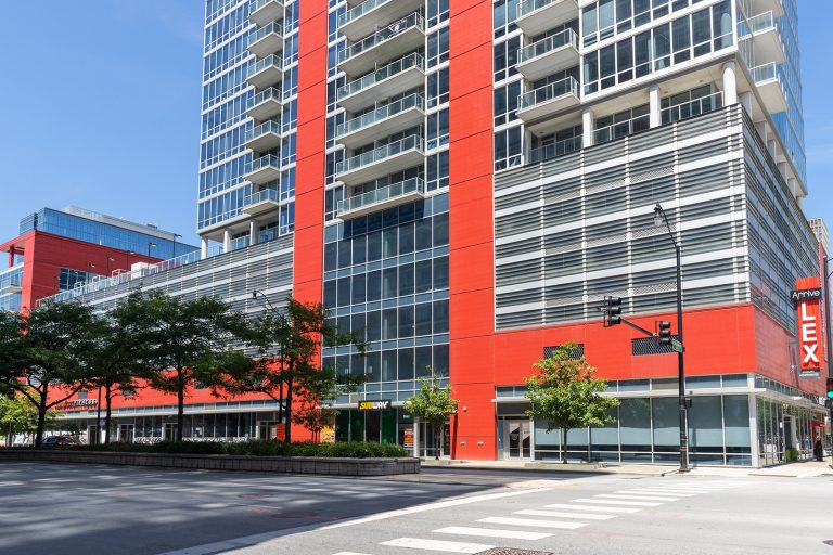arrive lex luxury apartment homes for rent chicago il 60616 building exterior 1 768x512